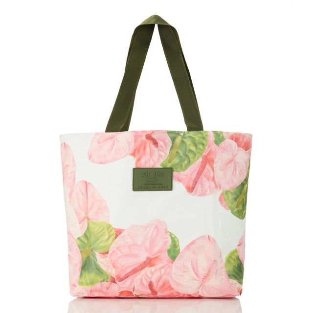 Camo offers Ryan and rose aloha bag set